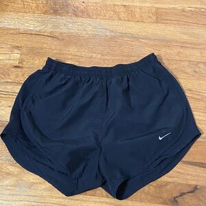 Nike Women's S Black Athletic Shorts